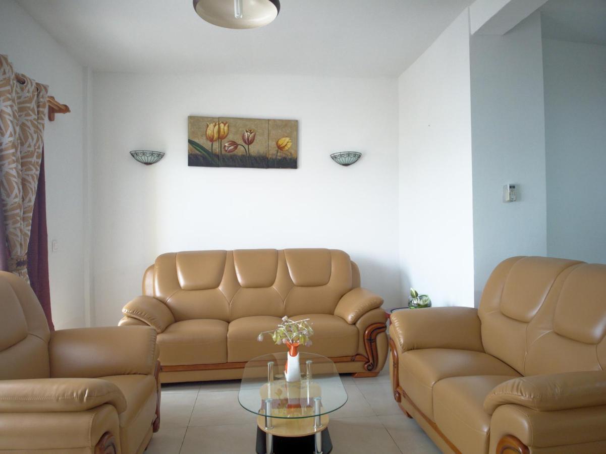 Nomsa Zen Appartement Abaga Exteriör bild