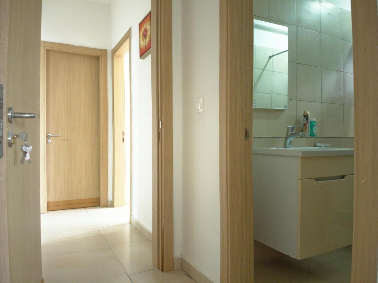 Nomsa Zen Appartement Abaga Exteriör bild