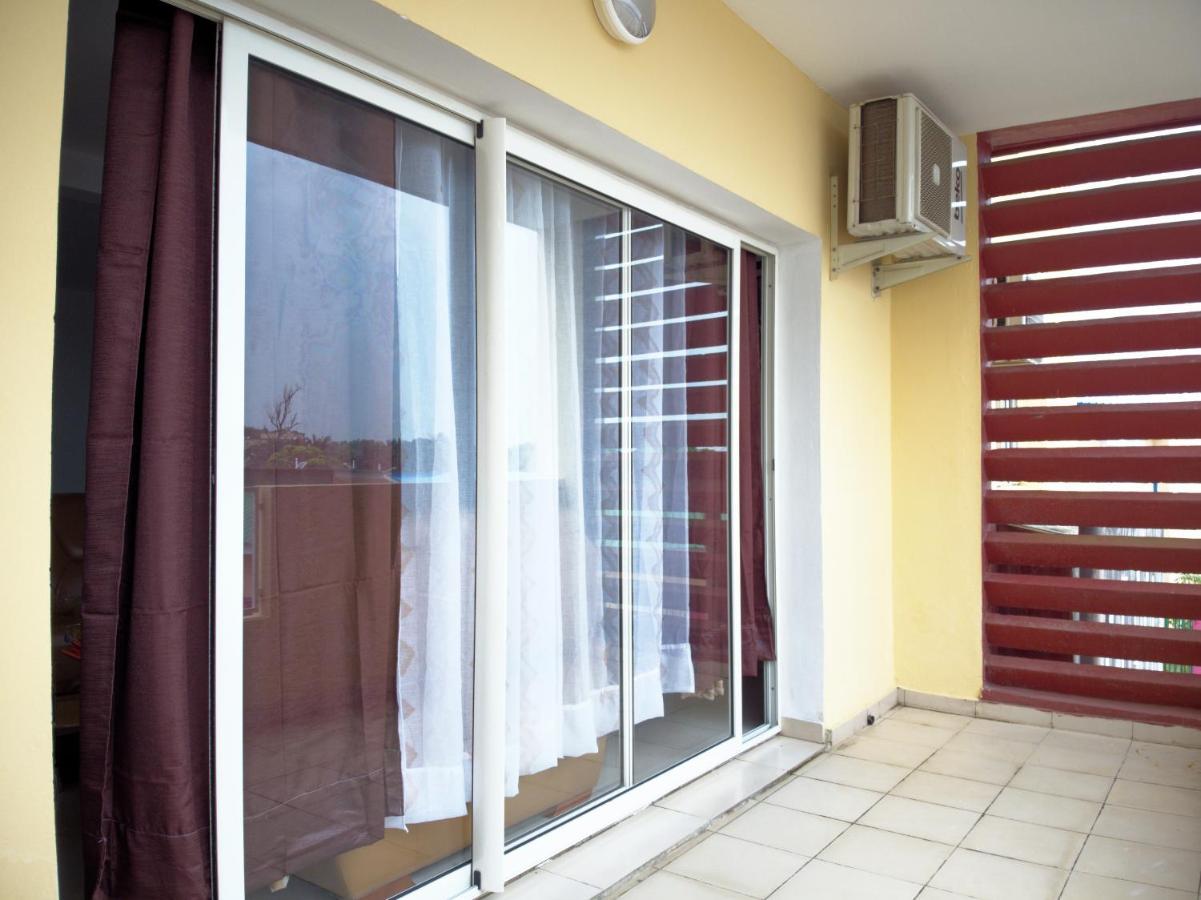 Nomsa Zen Appartement Abaga Exteriör bild